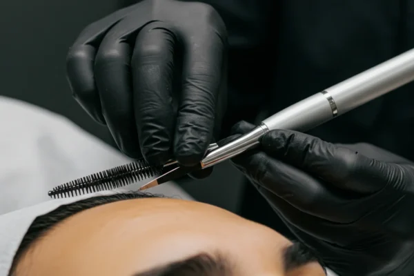 Men’s Brow Grooming: 60% Missed Opportunity in 2026