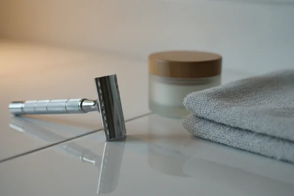 Male Intimate Shaving: 2026 Razor Burn Hacks